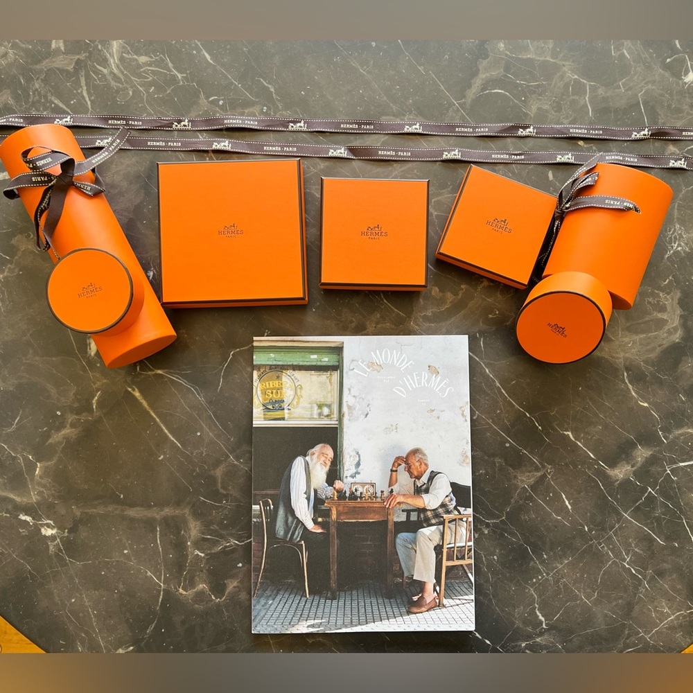 Hermes Authentic Boxes (5) Ribbon & Hermes Editorial
